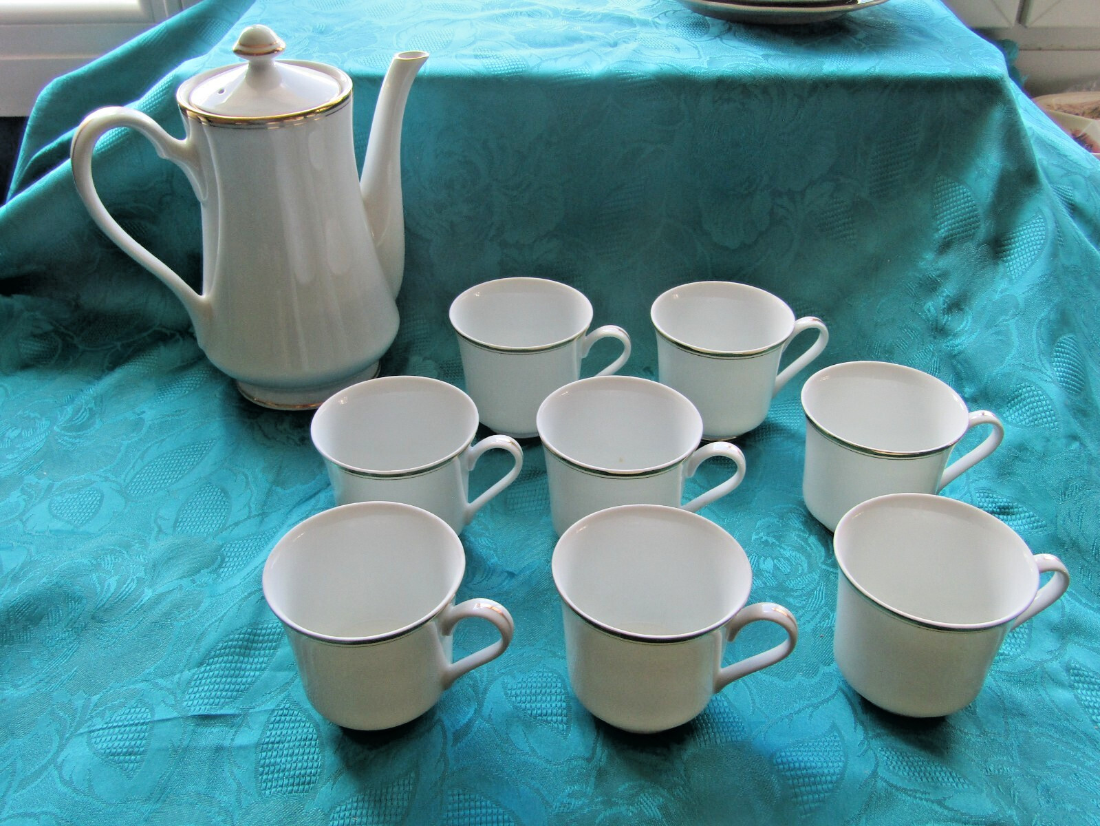 8 Tazas De Té Y Tetera De Porcelana SHEFFIELD Fine China Regency Gold