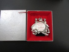 1990 Towle Silver Baby  s 1st Picture Frame Christmas Ornament