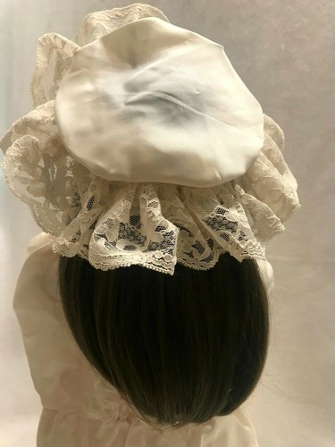 Paradise Galleries Victorian Girl Doll Dress Up Long Hair Pretending Beads Vtg - Picture 7 of 9