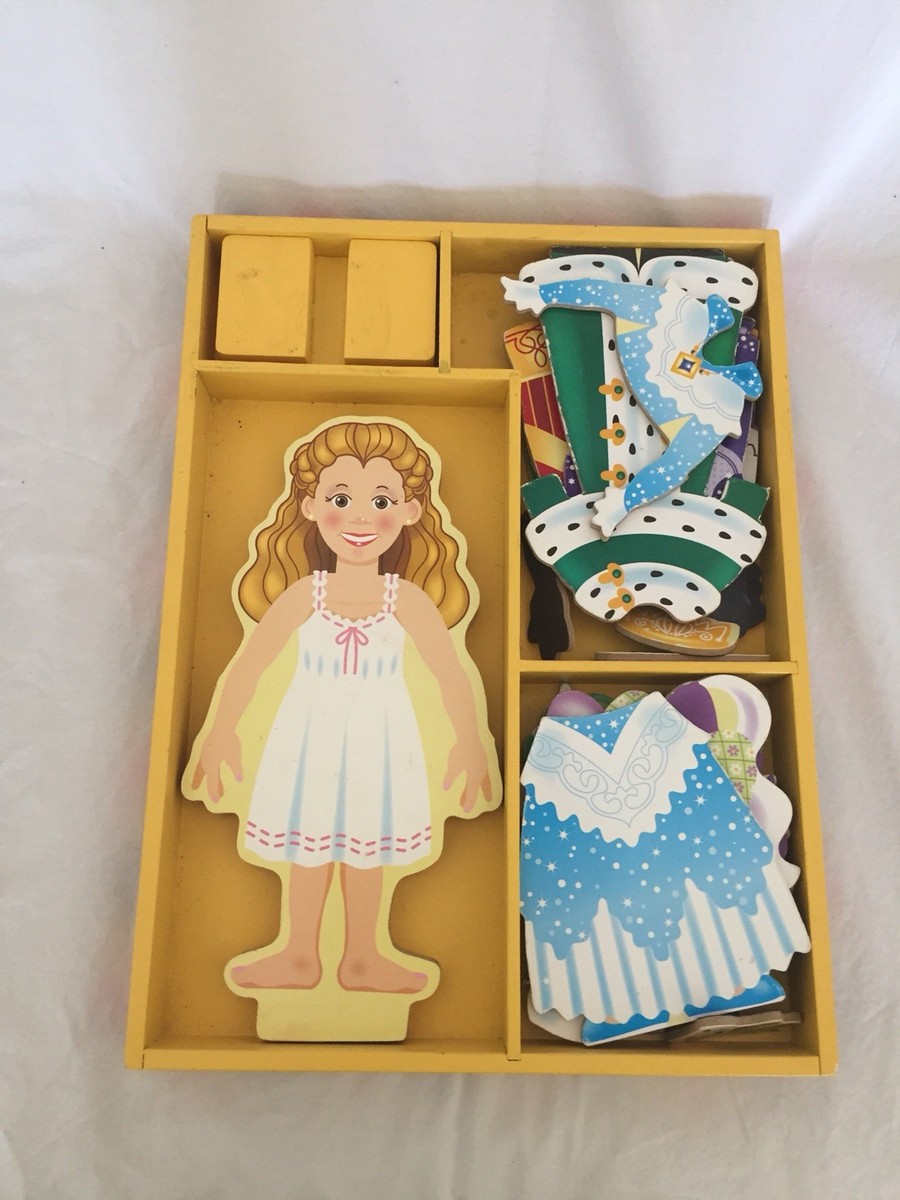 open lace back dress Magnetic Dress-Up Dolls main image 0