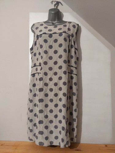 Jaeger Size 16 Silk Dress Polka dot 