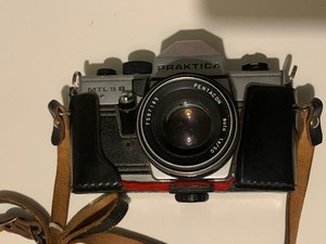 Praktica Mtl5 with Pentagon 50mm 1.8 Lens And Case