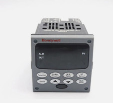 DUTY FREE/DDP Honeywell UDC2500 thermostat, model DC2500-EE-1A00-200-00000-E0-0