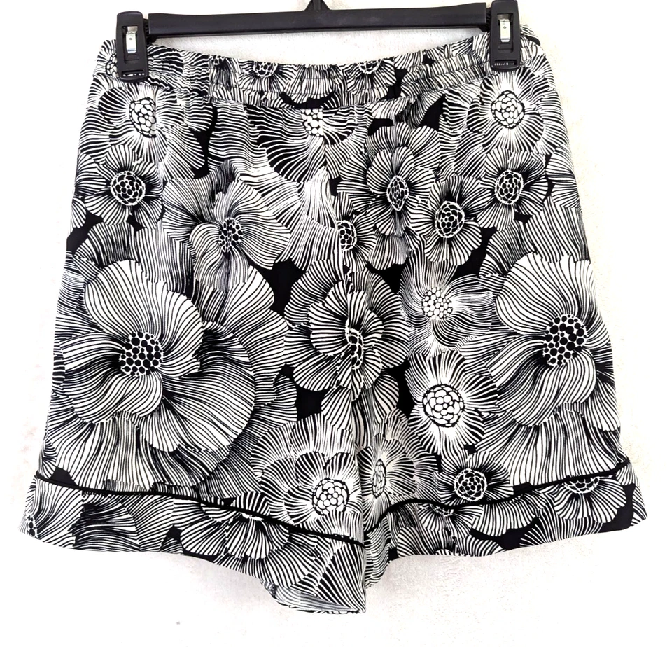 Bermudas de satén de tiro súper alto Express talla M negras y marfil 3838 Foto 2 de 4