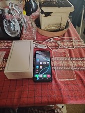 i 17 pro max Smartphone Android noir avec boîte, câble de charge et coque .