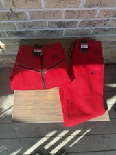 Nike Tech Fleece Red Size Medium/large Brand New Purchased but never used,
