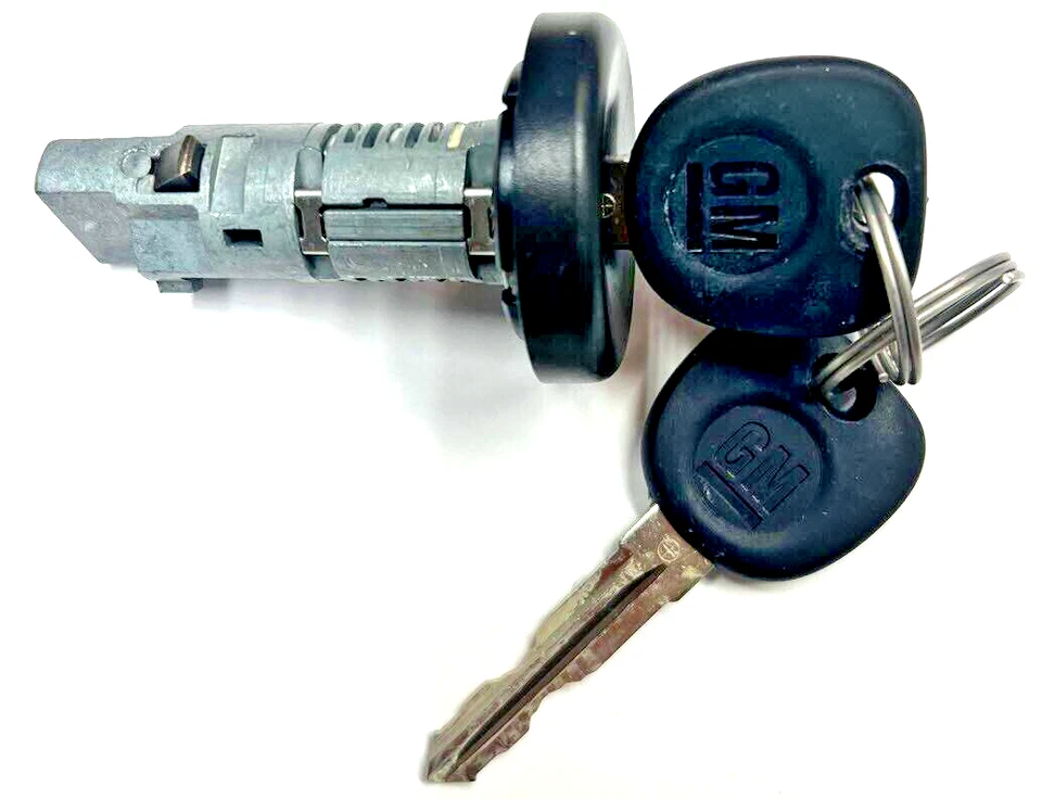 NEW GM OEM Ignition Key Lock Cylinder Switch W/2 GM OEM Circle Plus Chip Keys - Image 2 of 3