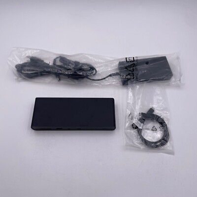 Basics Thunderbolt4/USB4 Pro Docking Station Black