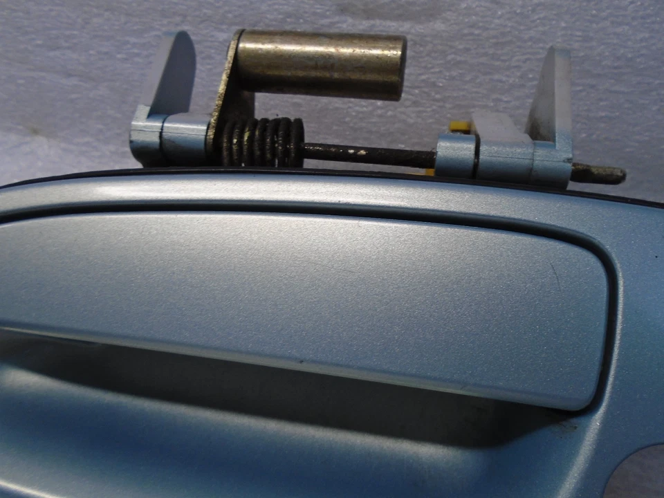 Manija de puerta exterior del conductor delantero izquierdo Toyota Prius 2001-2003 azul OEM DK70848 Foto 4 de 4