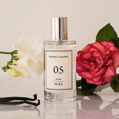 05 – PURE PARFUM FOR HER 50 ML FM World Federico Mahora