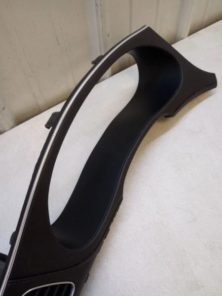 Hyundai Genesis 2012 velocímetro bisel de ajuste fabricante de equipos originales usado probado 848333M200 Foto 3 de 4