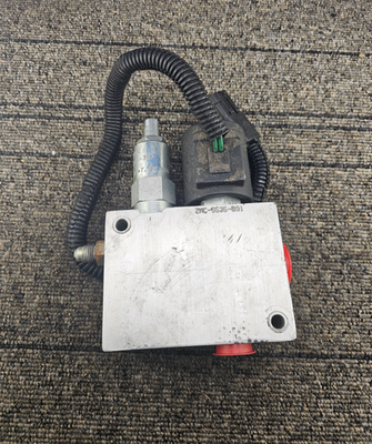 #ad ZMC 5535 001 Hydraulic Control Manifold w RV10 26A 0 N 30 Pressure Relief Valve $124.99