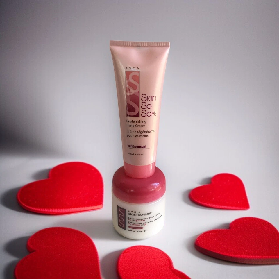 Crema corporal y crema de manos Y2K Avon Skin-So-Soft suave y sensual hidratante inteligente Foto 3 de 4