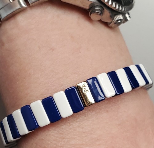 ROXANNE ASSOULIN Bracelet Enamel Pure WHITE & Navy BLUE, Golden RA Logo STRETCH - Picture 11 of 12