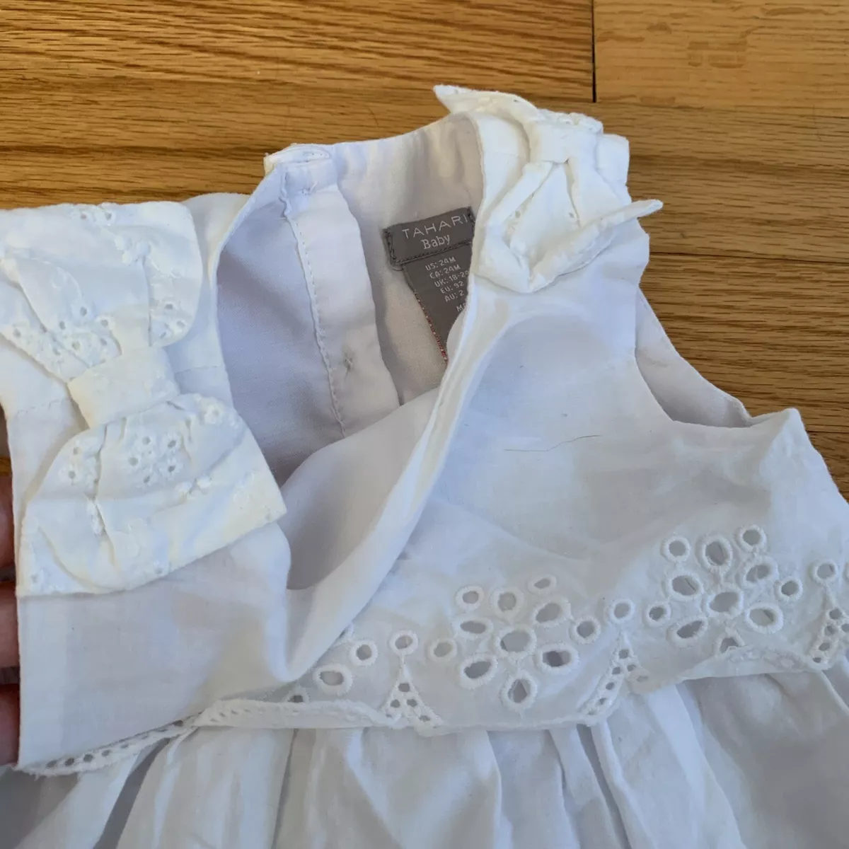 Tahari Baby Girl White Cotton Eyelet Dress 24months