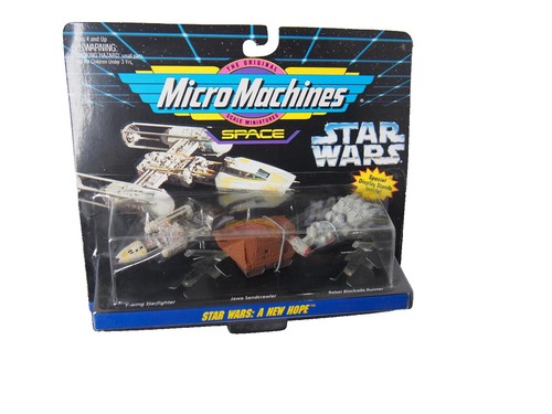 MICRO MACHINES ALIENS ACTION FLEET NARCISSUS VEHICLE REPLICA