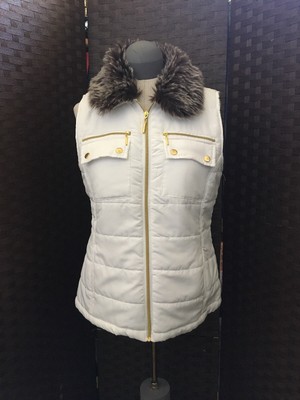 puffer vest with faux fur collar