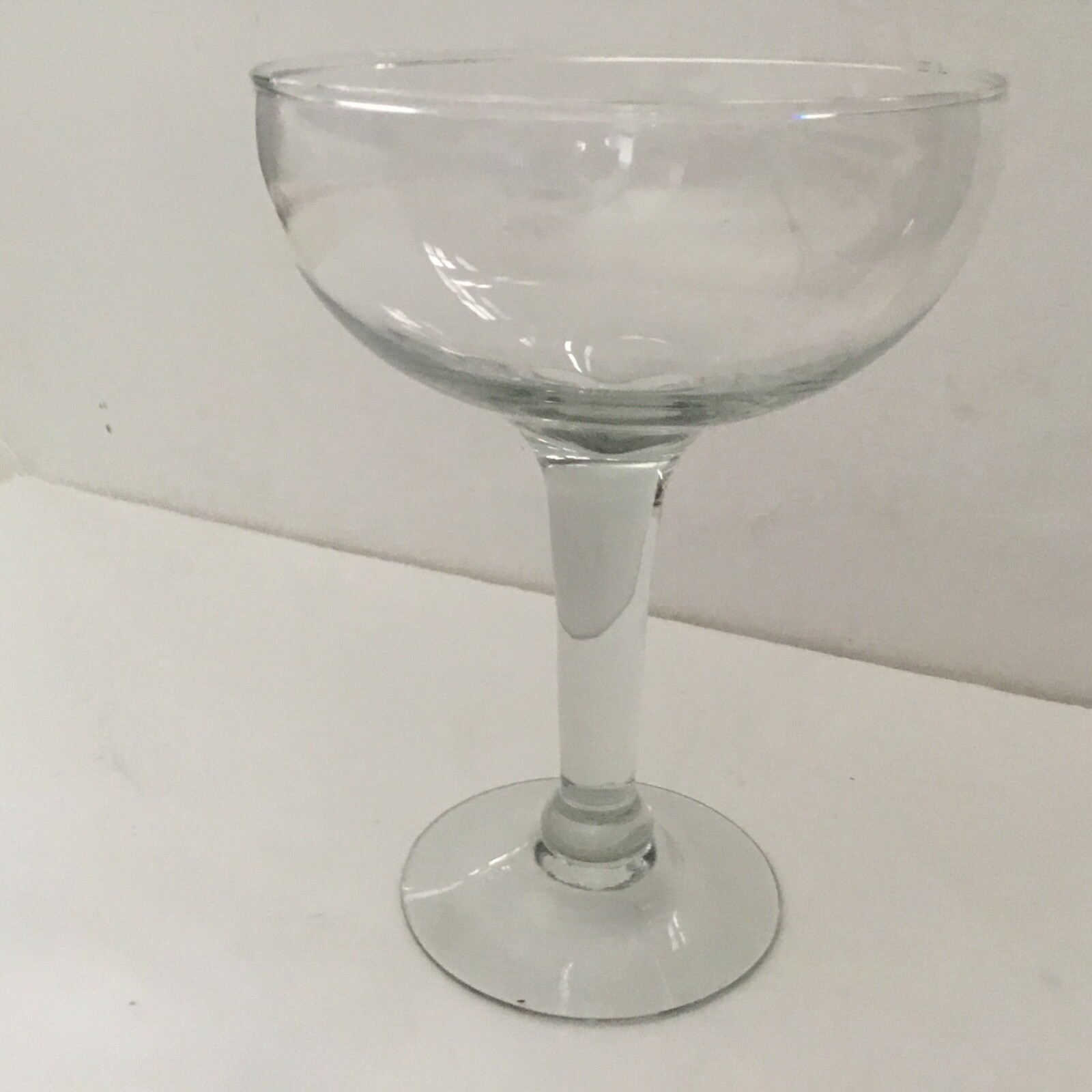 Elegant Oversized Champagne Flute for Celebrations