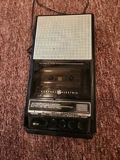Vintage GE General Electric 3-5015B Cassette Tape Player/Recorder Works!