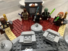 LEGO Star Wars: Palpatine's Arrest (9526) 97% Complete NO BOX