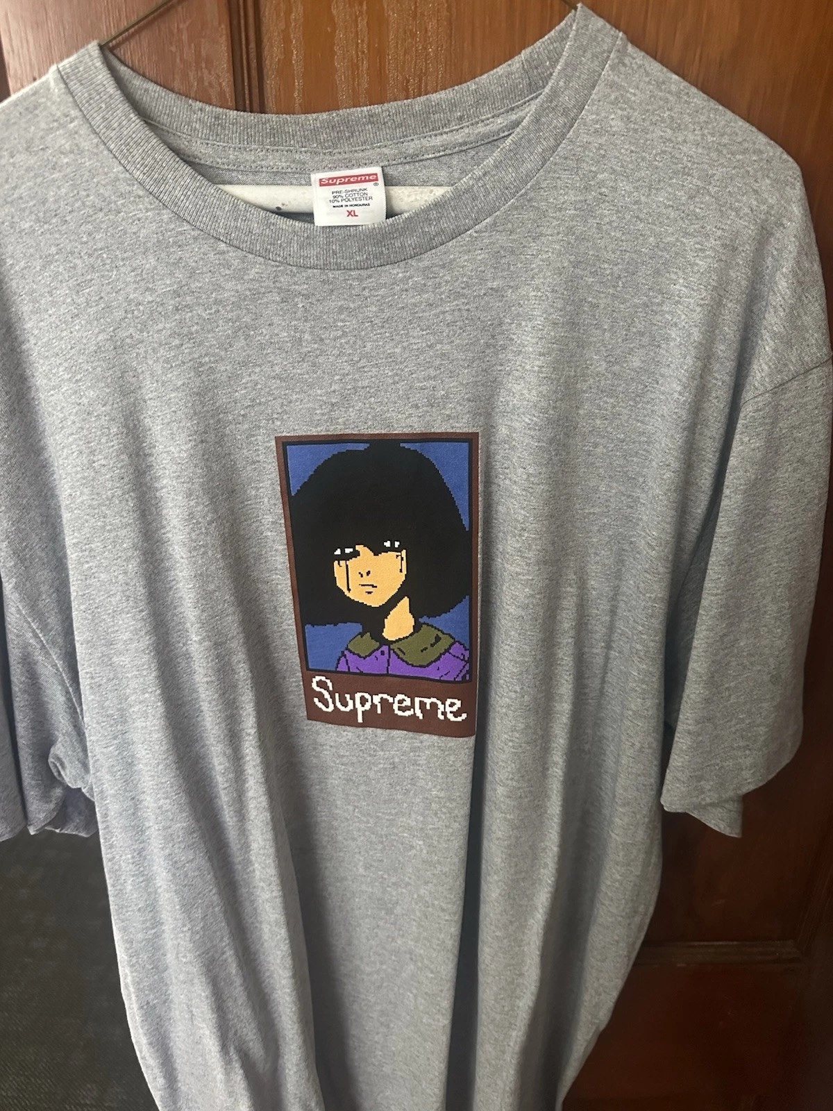 T shirt Supreme Emo