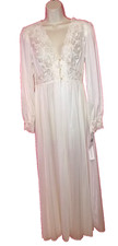 New vintage S Shadowline full sweep ivory Olga style button ROBE w belt lace USA