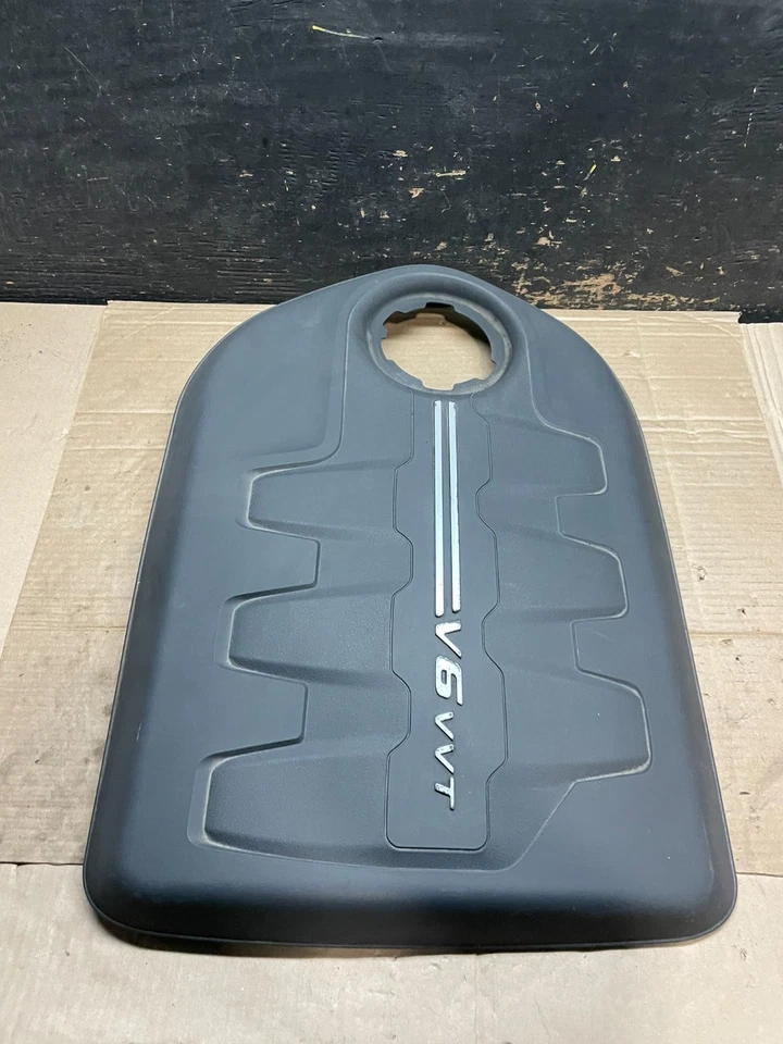 2015 to 2017 Chrysler 200 2.4L Engine Motor Cover Shield V2823 DG - Image 3 of 4