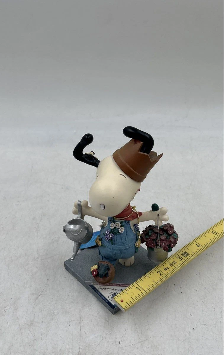 Westland Snoopy In Collectible Peanuts Figurines for sale | eBay
