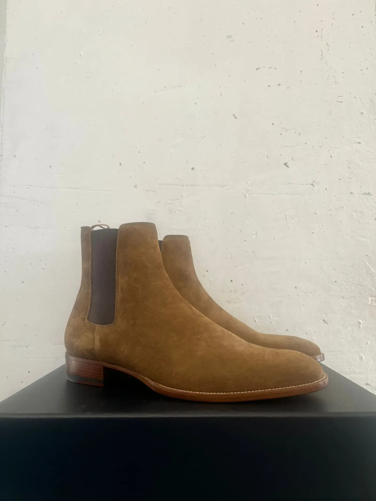 Stivali Saint Laurent Paris Classic Wyatt Chelsea in marrone BN con difetto 40