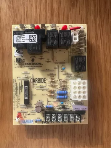 White-Rodgers Emerson 50A55-743 Control Board