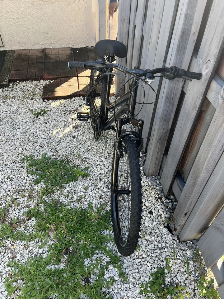 Bicicleta de montaña Roadmaster R3013WML Granite Peak 24" para niñas - negra Foto 3 de 4