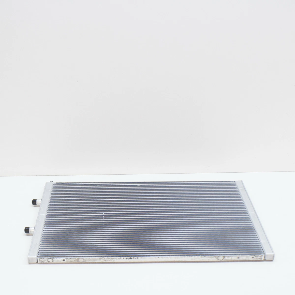 MERCEDES-BENZ E W212 AMG Water Cooler Radiator A1975000103 NEW 