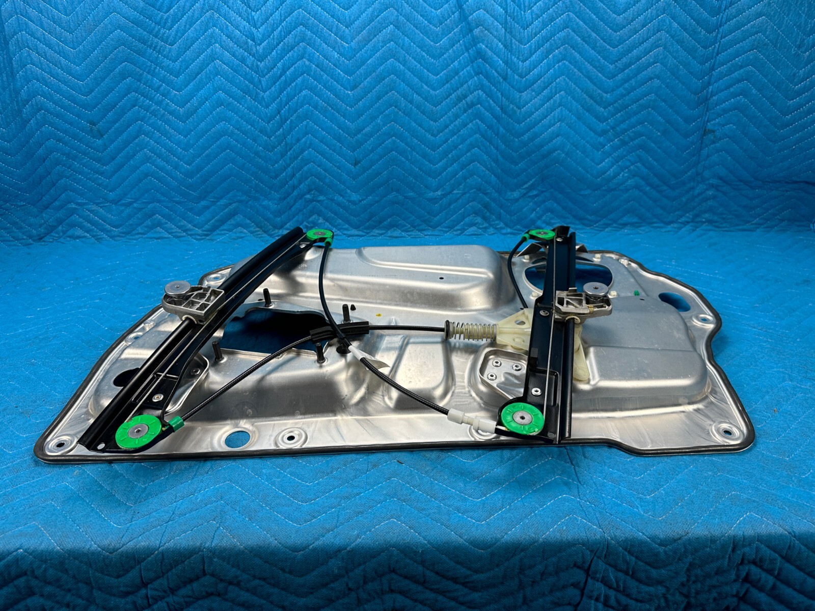 Bentley Flying Spur Front Driver's Door Window Regulator w/Carrier 2006-2012 OEM