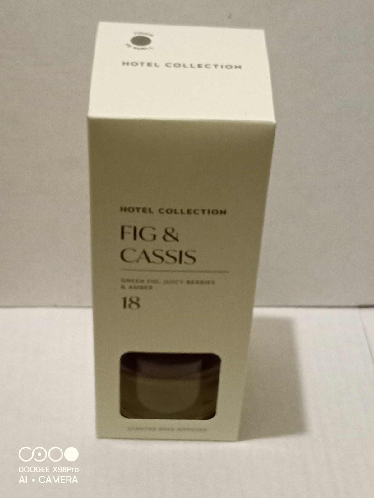Hotel Collection Fig & Cassis  No.18   Reed Diffuser 100ml