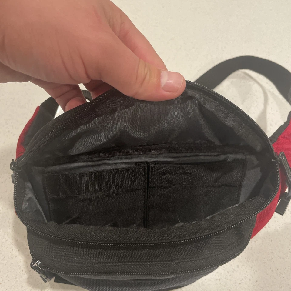 Tamrac 5525 Adventure Photo Hip Pack (Red/Black) - Image 4 of 4