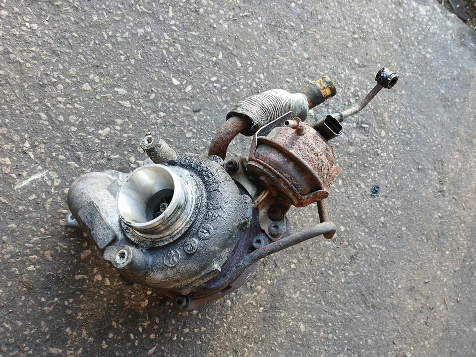 Turbocompresor Ford Transit Connect MK2 9696120680 1.6 TDCI 2013-2018 ~ Foto 2 de 4