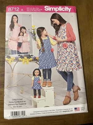 Simplicity Pattern 8712 ~ Matching Misses/Child/18'' Doll Aprons ~ 2 Styles