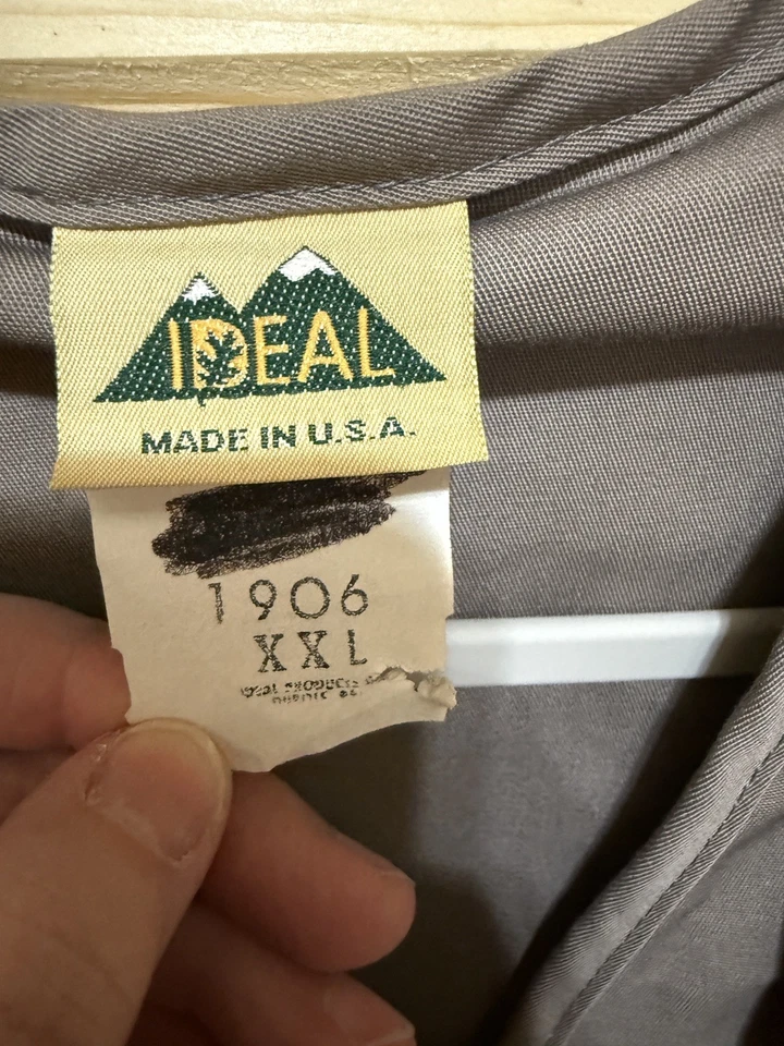 1906 Ideal Fly Fishing Made in USA Utility Vest Photography Camping Hunting 2XL - Image 2 of 4