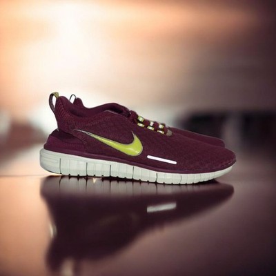 NIKE FREE OG '14 MENS RUNNING SHOES - MENS SIZE 10