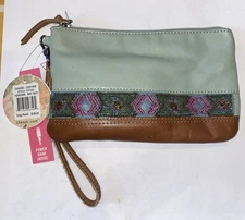 thesak Wallet Mint & Multi-Color Beads Sanibel Leather /Charging Power Bank