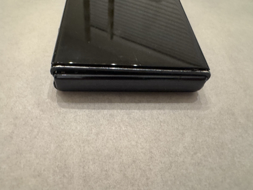 Motorola RAZR Plus 5G (2024) XT2451-2 256GB Black AT&T Unlocked Please Read - Picture 4 of 8