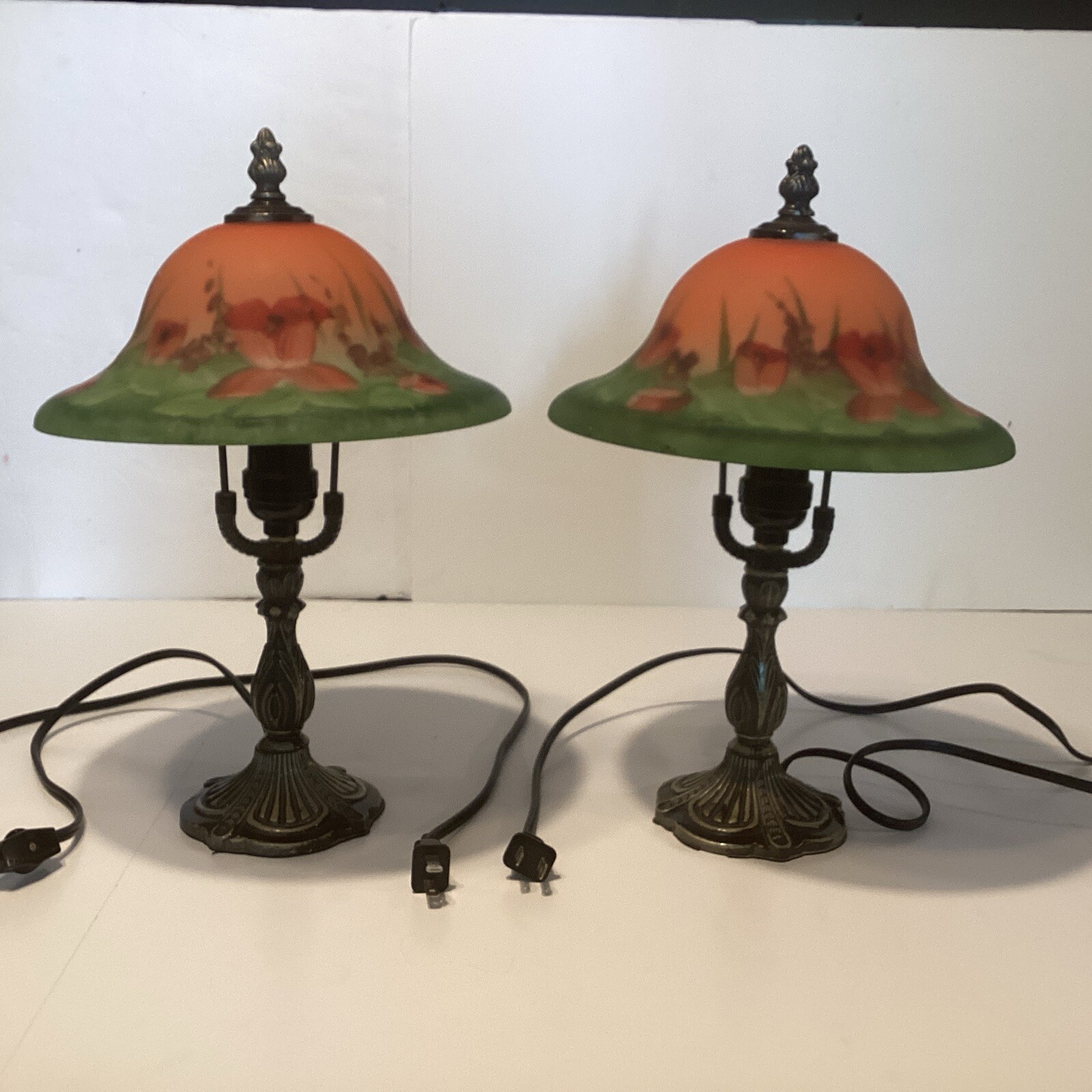 Tiffany style unbranded metal & glass table lamp set of 2 floral