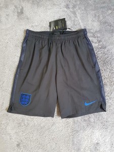 nike football squad shorts