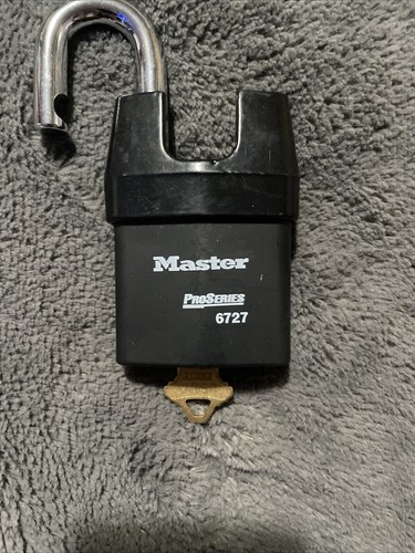 Master Lock Pro Series 6727 With Tumbler And Key. | eBay