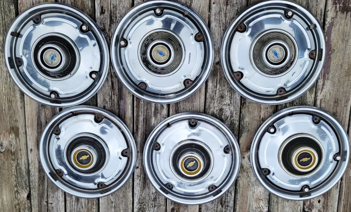 Vintage Lot of 6 -1969-72 Chevrolet Truck HUBCAP15