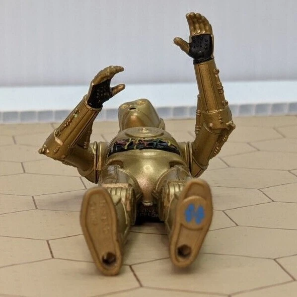 C3PO / C-3PO Star Wars LFL C-001D Hasbro 3.5 Inch Figure