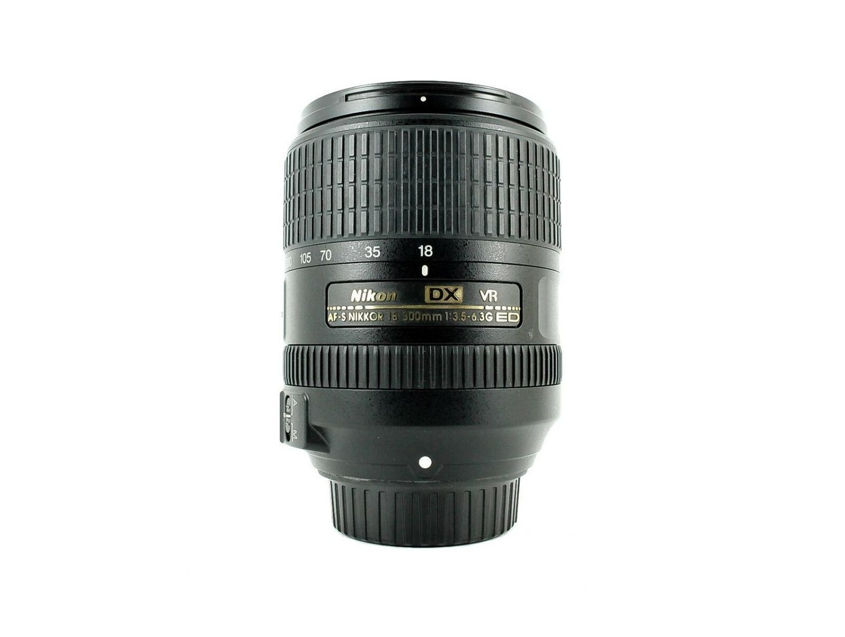Nikon ニコン AF-S 18-300mm F3.5-6.3G ED VR 3WwiCUSGLa6MXQrotkLSzZ.jpg