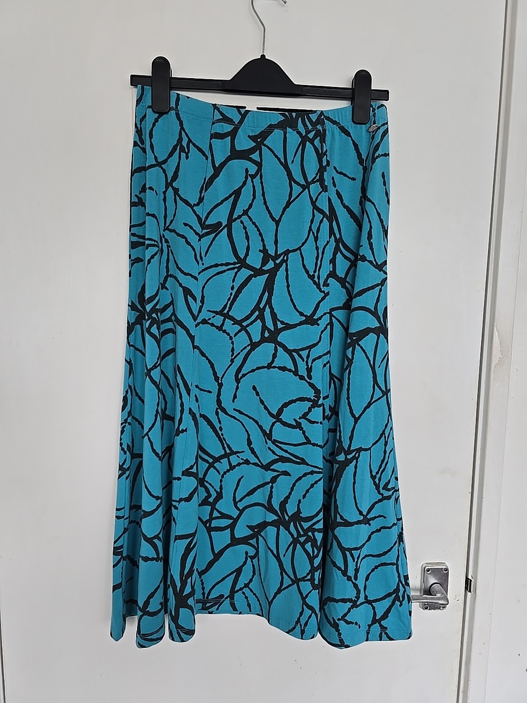 Tigi Midi Skirt Womens Size 10-12-image
