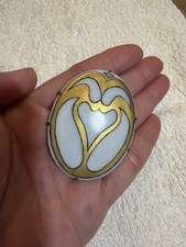 Art Nouveau Oval White & Gold Tone Enamel Hea...