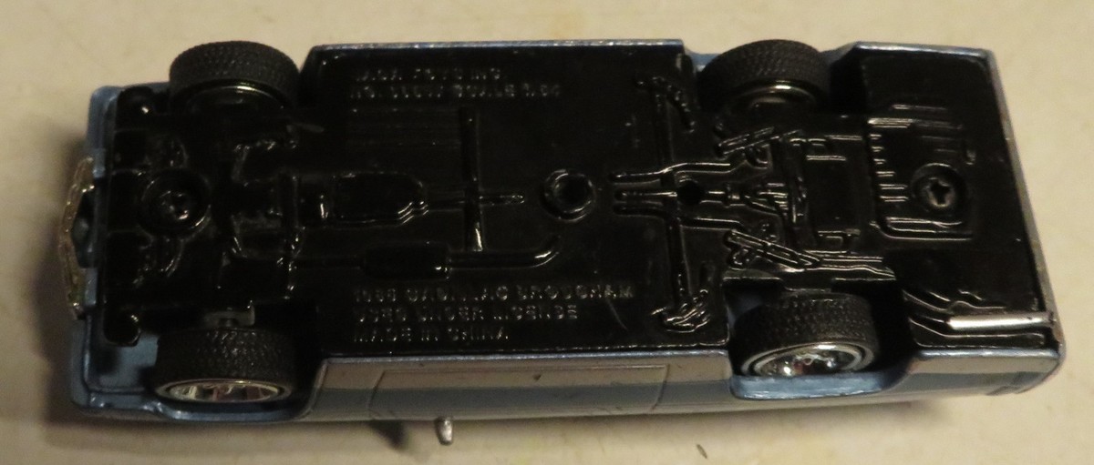 Homie Rollerz 1:64 Jada Toys '85 Cadillac Brougham MISSING Front